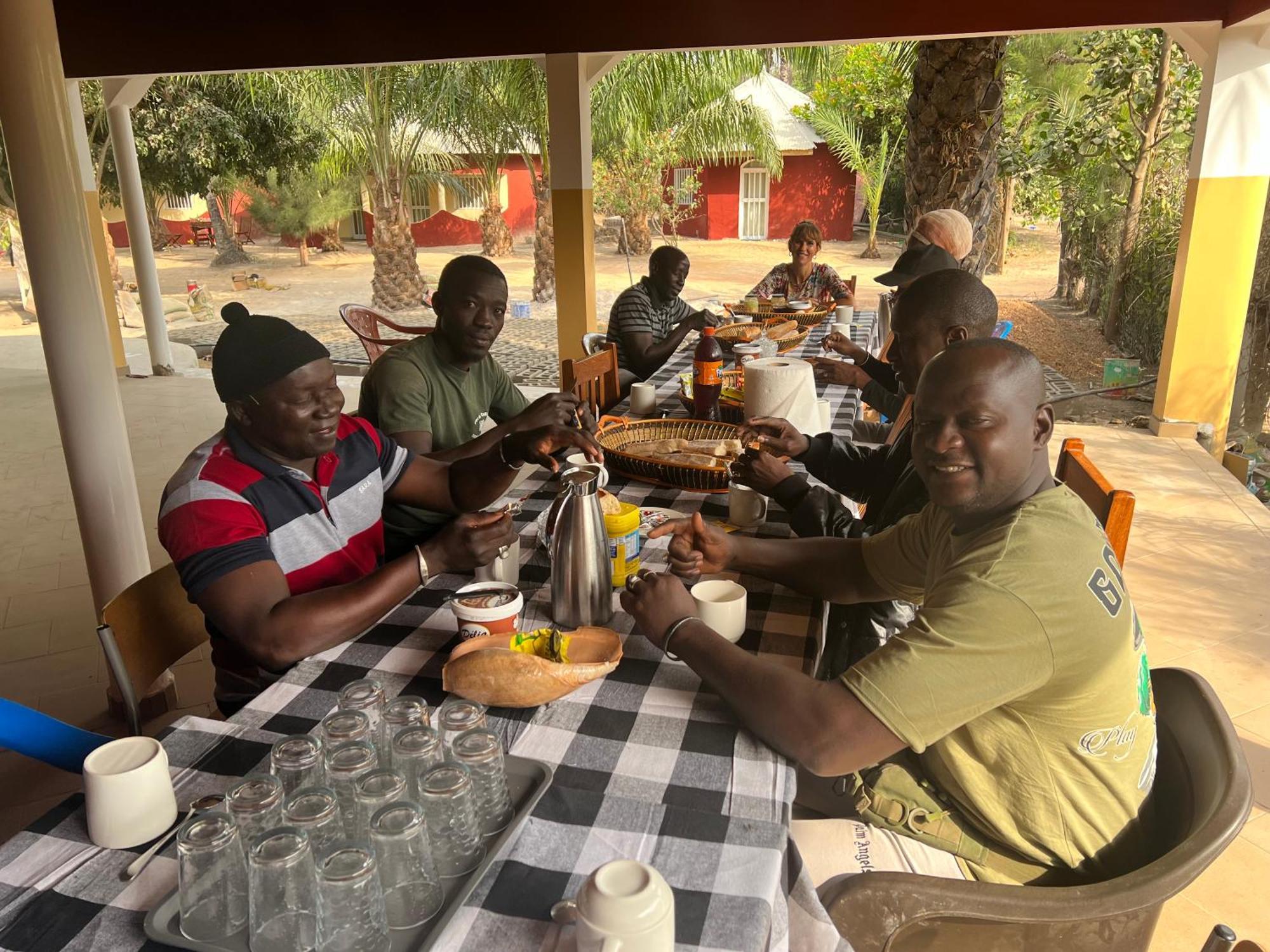 Abene Shudyma Lodge Abémé Exteriör bild